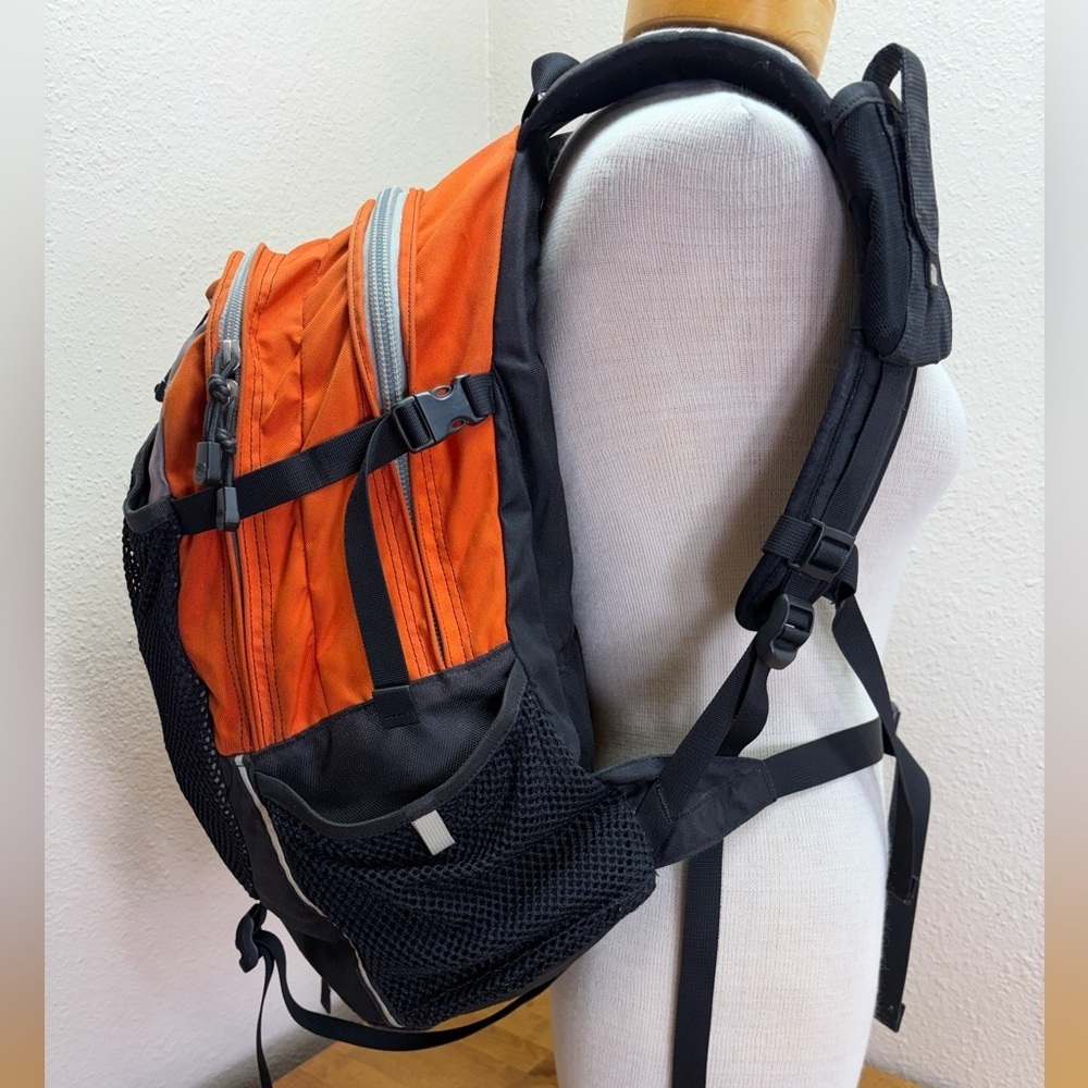 Vintage The North Face Recon Backpack Orange Grey Y2K Equipment Era - Picture 4 of 15